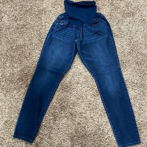Jessica Simpson maternity jeggins